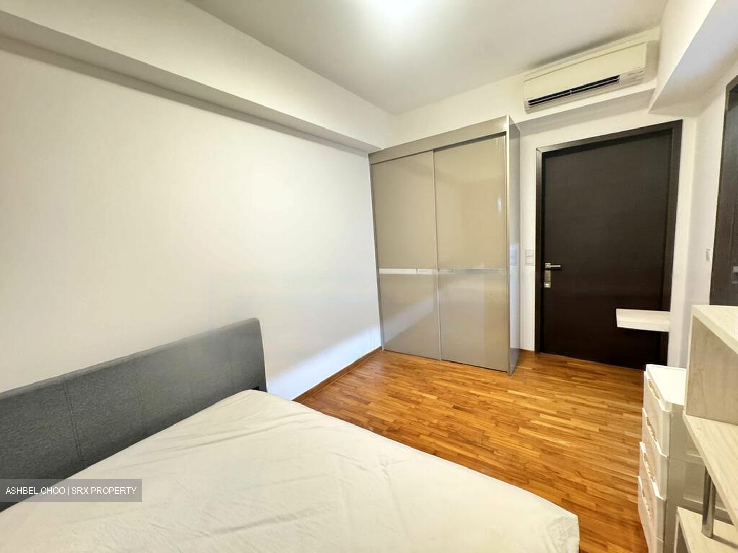 Sims Urban Oasis (D14), Condominium #538476681